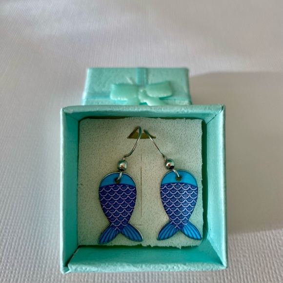 Mermaid Tail Earrings - Picture 3 of 3